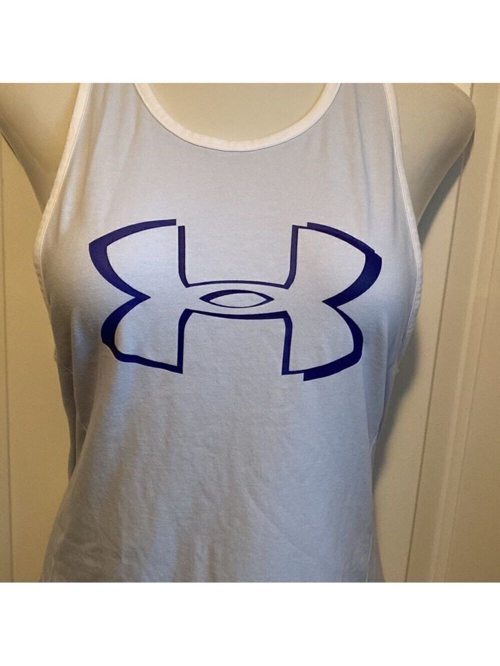Under Armour tank - Picture 2 of 5